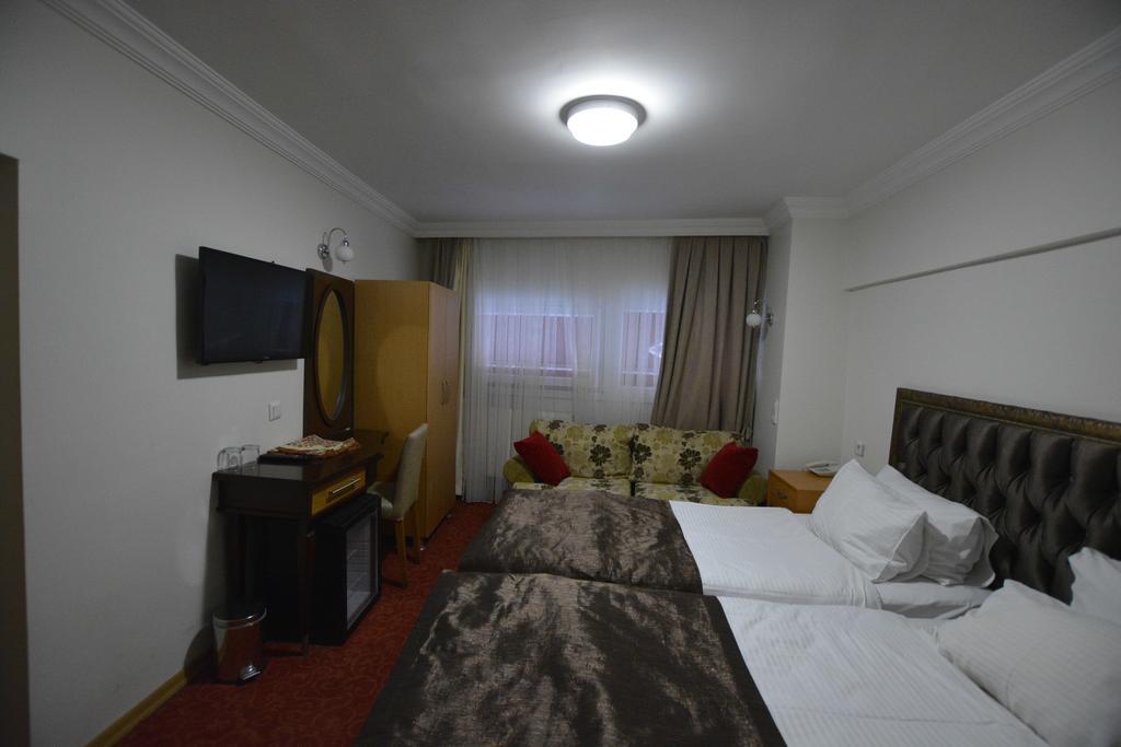 איסטמבול Palace Point Hotel מראה חיצוני תמונה